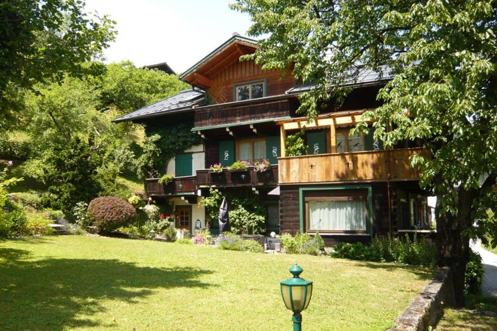 Alpenrelax Haus Weidmannsheil Wohnen Im Romantischen Forsthaus Werfen Esterno foto