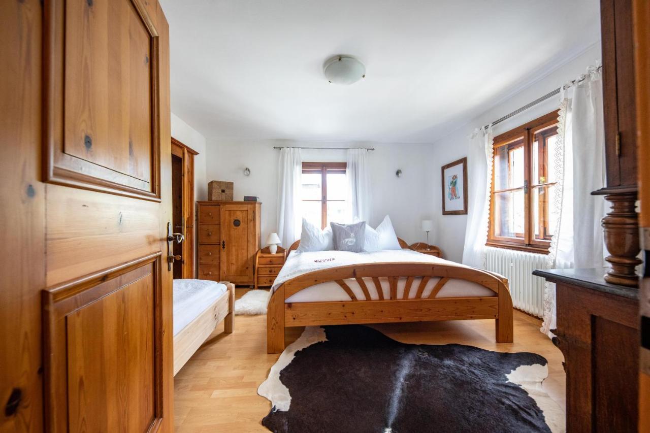 Alpenrelax Haus Weidmannsheil Wohnen Im Romantischen Forsthaus Werfen Esterno foto
